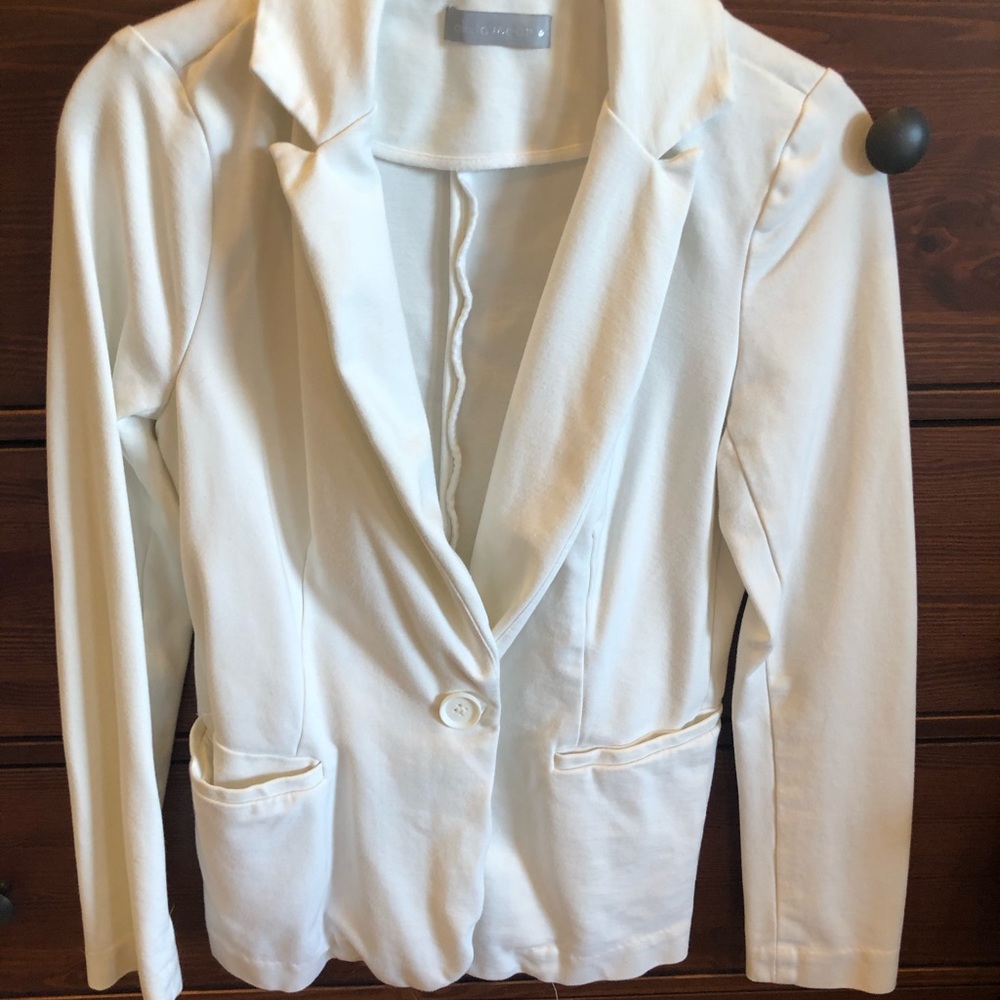 Olivia Moon White Blazer Size Med